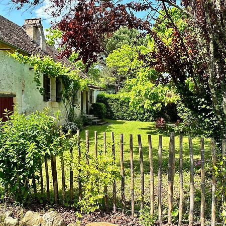 The Snug House Villa Maurens  Exterior photo